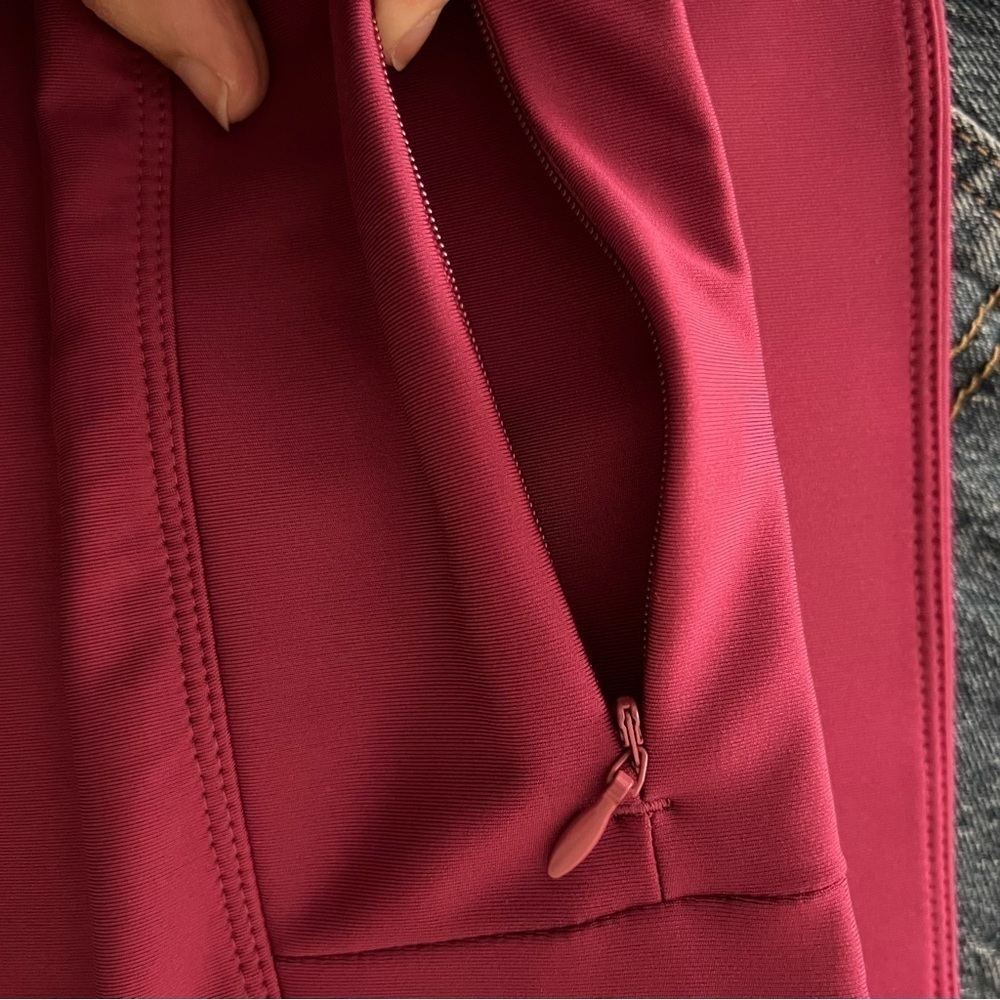 Tommy Bahama Dark Pink UPF 50 Golf Tennis Active Golf Skort Skirt - Picture 7 of 11